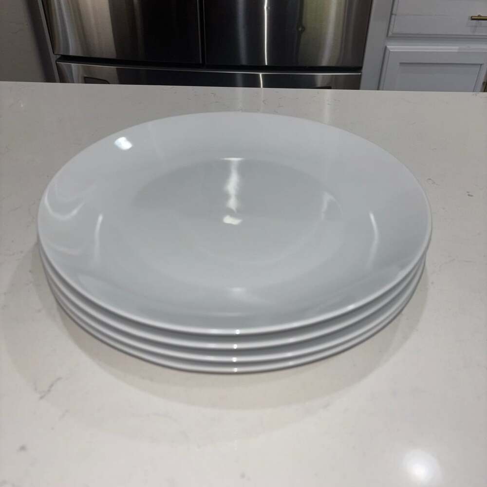 Mikasa Aspen White Porcelain 10.75” Dinner Plates Set of 4